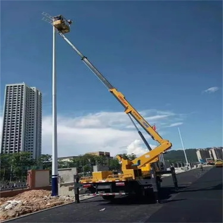 武昌维修路灯的曲臂升降车出租