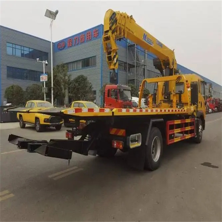 武昌附近小随车吊出租电话，轻松解决搬运烦恼