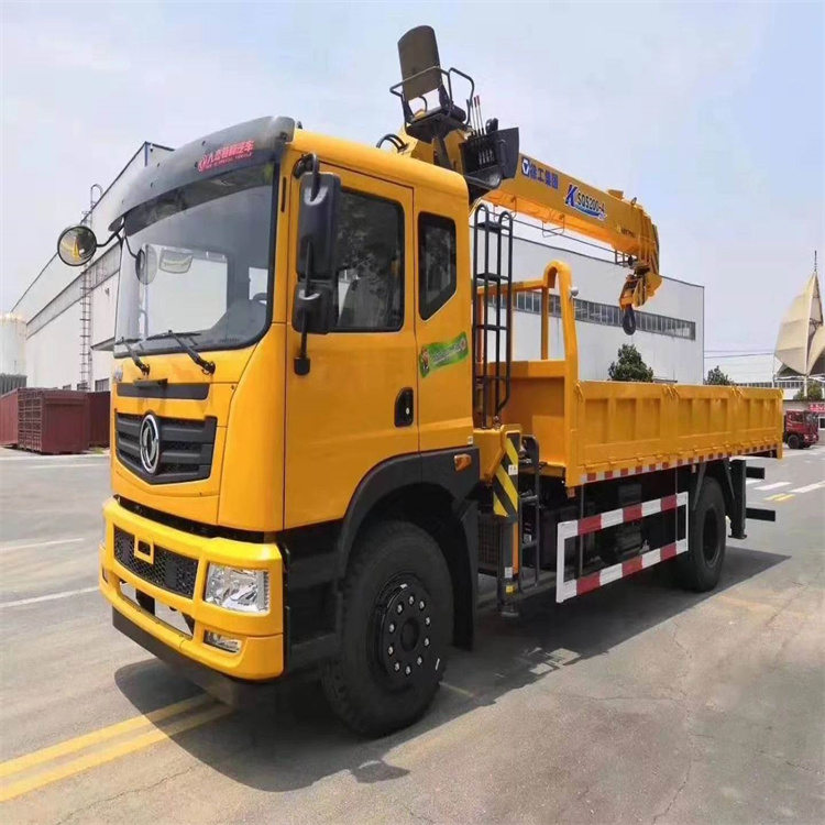 武昌附近找一辆随车吊出租